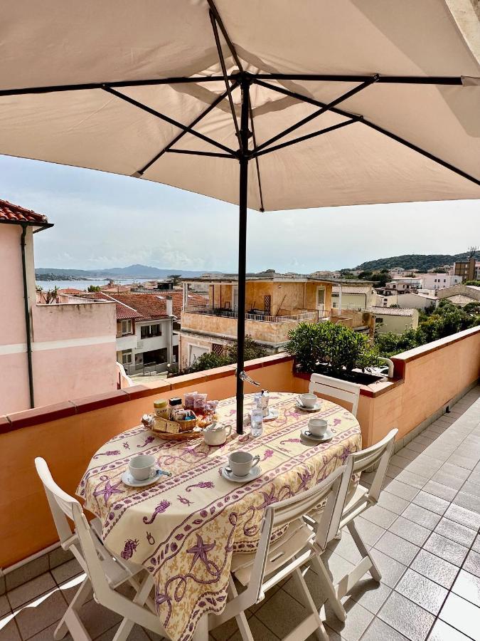 Appartamento Spargi La Maddalena  Exteriör bild